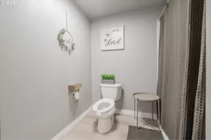 2012 Kennedy Circle, Keizer, OR 97303 - Photo 9