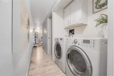 2012 Kennedy Cir #10, Keizer, OR 97303 - Photo 11