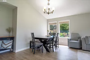 1140 NE Clover Valley Ct, Salem, OR 97317 - Photo 11