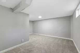 6302 N Kerby Ave, Portland, OR 97217 - Photo 29