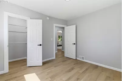 6302 N Kerby Ave, Portland, OR 97217 - Photo 17