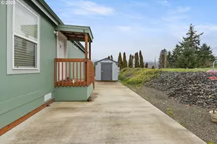 119 Oak Leaf Ln, Winston, OR 97496 - Photo 5