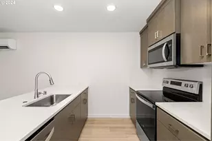 6003 NE 70th St, Vancouver, WA 98661 - Photo 5