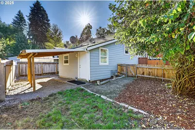 625 NE 6th Ave, Estacada, OR 97023 - Photo 39