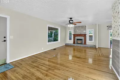 625 NE 6th Ave, Estacada, OR 97023 - Photo 7