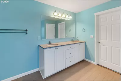 10360 Skyview Rd, Tillamook, OR 97141 - Photo 11