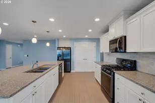 10360 Skyview Rd, Tillamook, OR 97141 - Photo 21