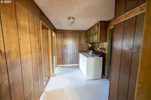 26475 SE Hwy 224, Eagle Creek, OR 97022 - Photo 7