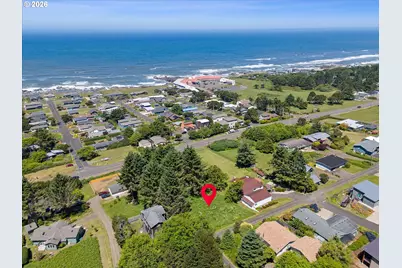 1200 King St, Yachats, OR 97498 - Photo 1