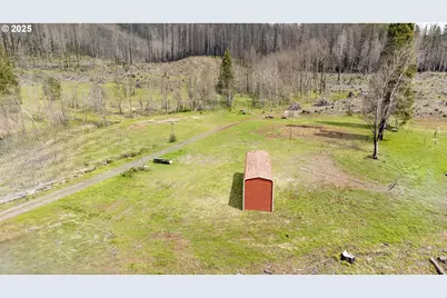 91737 Blue River Reservoir Rd, Blue River, OR 97413 - Photo 3