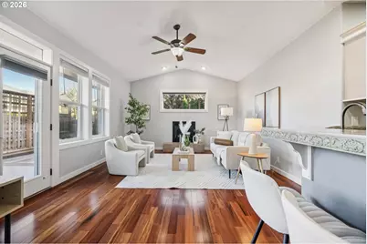 13728 SW 159th Ter, Portland, OR 97223 - Photo 7