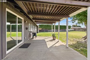 825 W Division Ave, Hermiston, OR 97838 - Photo 7