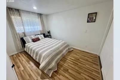 825 W Division Ave, Hermiston, OR 97838 - Photo 15