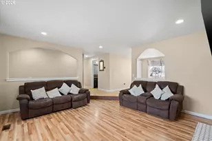 825 W Division Ave, Hermiston, OR 97838 - Photo 11