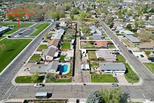 825 W Division Ave, Hermiston, OR 97838 - Photo 21