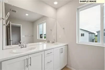 740 Merriott Ln, Woodburn, OR 97071 - Photo 13