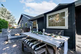 5624 NE Farmcrest St, Hillsboro, OR 97124 - Photo 33