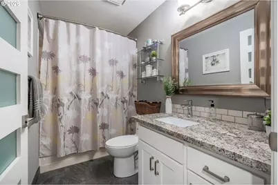 5624 NE Farmcrest St, Hillsboro, OR 97124 - Photo 21