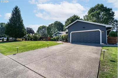 5624 NE Farmcrest St, Hillsboro, OR 97124 - Photo 41