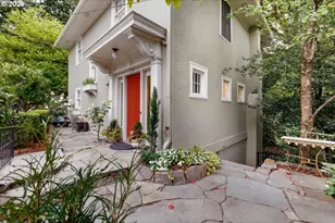2352 SW Market St Dr, Portland, OR 97201 - Photo 3
