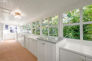 2352 SW Market St Dr, Portland, OR 97201 - Photo 25
