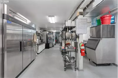 205 Court St, The Dalles, OR 97058 - Photo 25