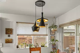 3588 Westleigh St, Eugene, OR 97405 - Photo 13