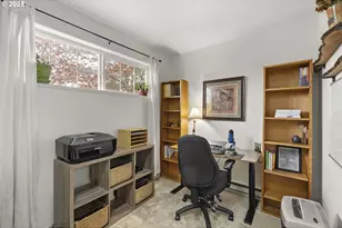 3588 Westleigh St, Eugene, OR 97405 - Photo 23