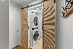 3588 Westleigh St, Eugene, OR 97405 - Photo 17