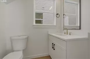 9415 N Macrum Ave, Portland, OR 97203 - Photo 7