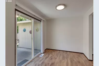 12406 SE Sequoia Ave, Milwaukie, OR 97222 - Photo 15