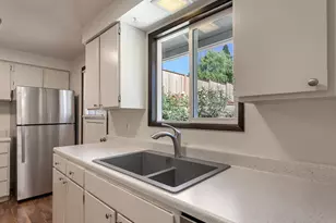 12406 SE Sequoia Ave, Milwaukie, OR 97222 - Photo 17