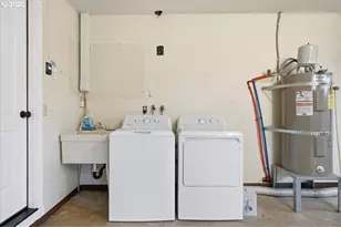 1318 NW 88th St, Vancouver, WA 98665 - Photo 25