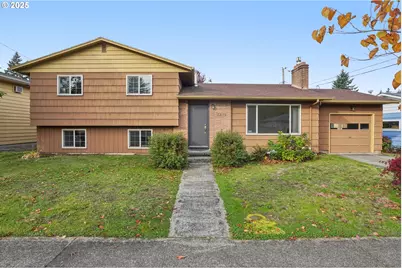 3425 SE 159th Ave, Portland, OR 97236 - Photo 1