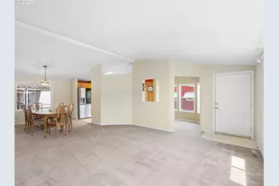 13640 SE Highway 212 #8, Clackamas, OR 97015 - Photo 5