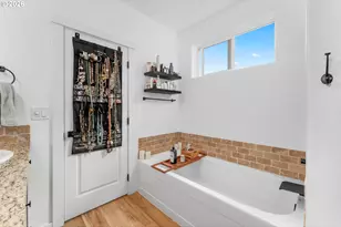 420 Backwater Loop, Sutherlin, OR 97479 - Photo 19