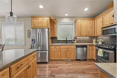 14724 Sassafras Way, Oregon City, OR 97045 - Photo 13