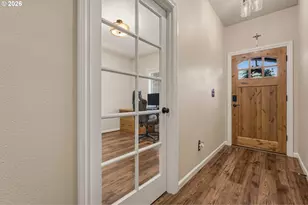 14724 Sassafras Way, Oregon City, OR 97045 - Photo 5