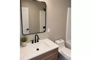 550 19th St, Springfield, OR 97477 - Photo 5