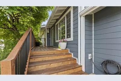 5593 SE Sugar Plum St, Salem, OR 97306 - Photo 3