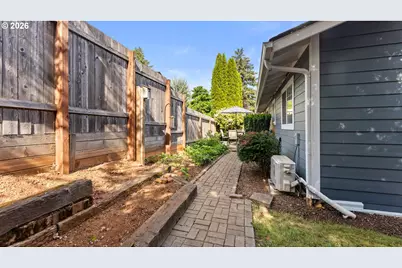5593 SE Sugar Plum St, Salem, OR 97306 - Photo 25
