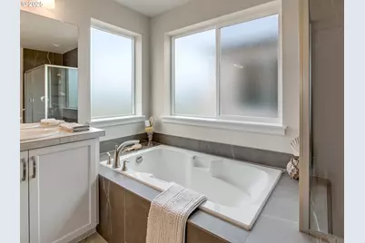 13877 SW Sabrina Ave, Tigard, OR 97140 - Photo 23