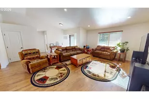 95779 Saunders Creek Rd, Gold Beach, OR 97444 - Photo 11