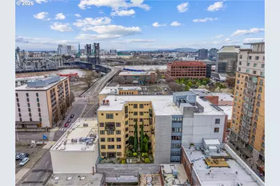 411 NW Flanders St #805, Portland, OR 97209 - Photo 1
