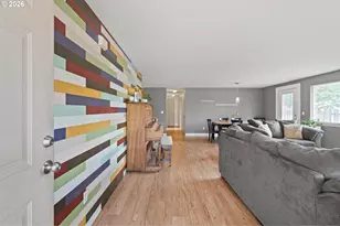 9339 SE Madison St, Portland, OR 97216 - Photo 15