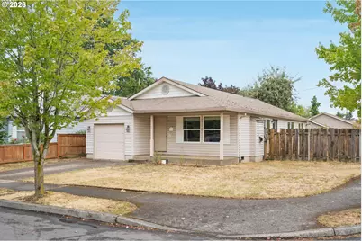 9339 SE Madison St, Portland, OR 97216 - Photo 1