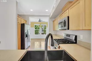 2879 NW Kennedy Ct, Portland, OR 97229 - Photo 21