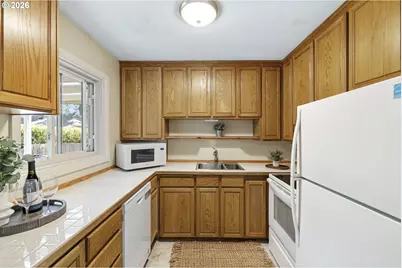 845 Cornell Ave, Gladstone, OR 97027 - Photo 9