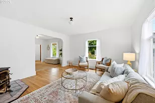 6104 SE Francis St, Portland, OR 97206 - Photo 9