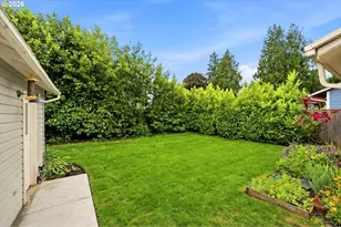 6104 SE Francis St, Portland, OR 97206 - Photo 35